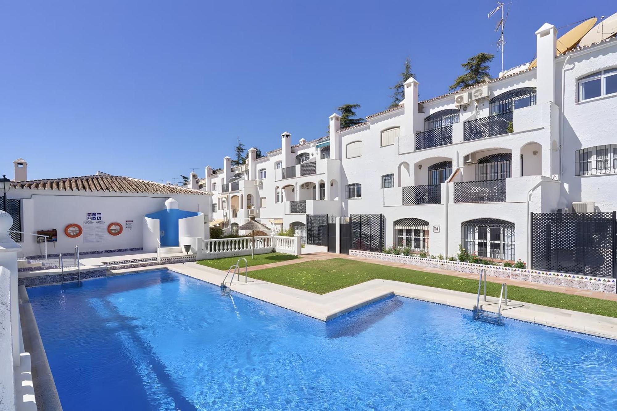 Villa Casa Lena Town House With Pool Nerja Exterior foto